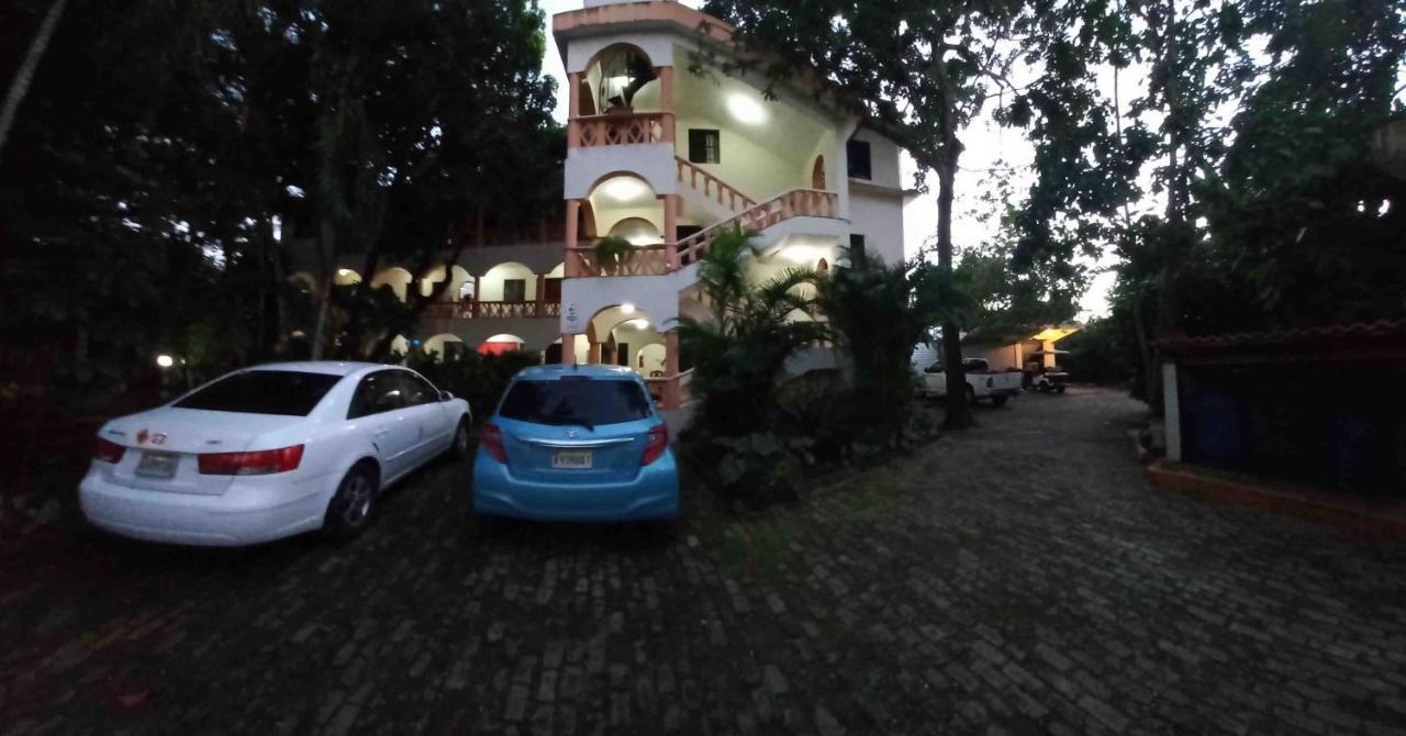 Sosúa Residencial Estephany מראה חיצוני תמונה
